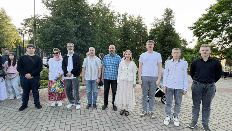 ПРЕДСТАВИТЕЛИ СЛУЦКОЙ ЕПАРХИИ ПРИНЯЛИ УЧАСТИЕ В ВЕЧЕРЕ КОЛОКОЛЬНОГО ЗВОНА В Г.БОБРУЙСКЕ