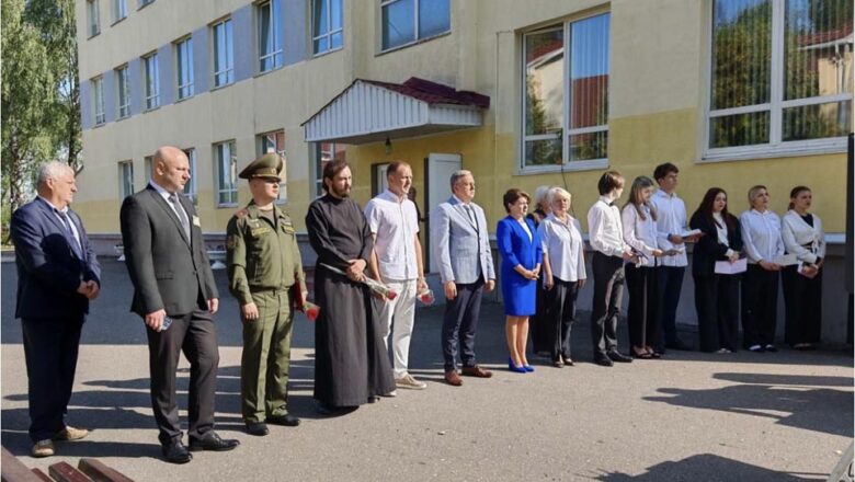 ЧТЕЦ ДИОНИСИЙ ТЕРЁХИН ПОСЕТИЛ УЧРЕЖДЕНИЯ ОБРАЗОВАНИЯ В Г.СЛУЦКЕ