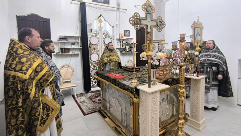 В КЛЕЦКЕ ДУХОВЕНСТВО БЛАГОЧИНИЯ СОБОРНО МОЛИЛОСЬ ЗА ВЕЛИКОПОСТНЫМИ БОГОСЛУЖЕНИЯМИ