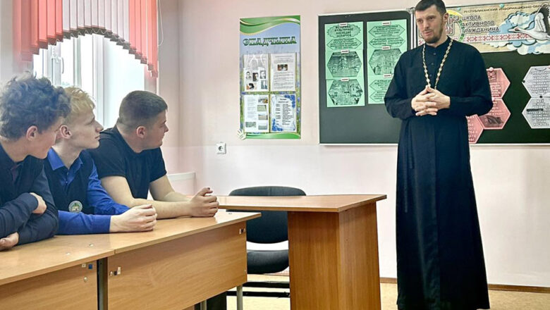ИЕРЕЙ ИОАНН УХАНОВ ПРИНЯЛ УЧАСТИЕ В РЕСПУБЛИКАНСКОМ ПРОЕКТЕ «ШКОЛА АКТИВНОГО ГРАЖДАНИНА»