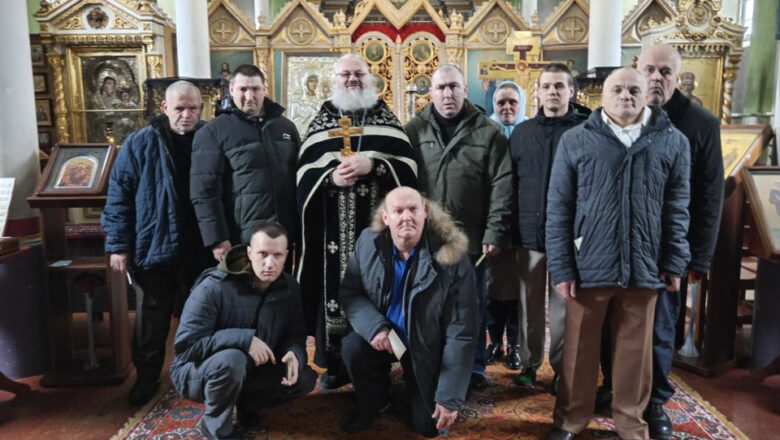 НАСЕЛЬНИКИ ПАНСИОНАТА «БЕРЁЗКА» ПОСЕТИЛИ ХРАМ В АГ.СОЛТАНОВЩИНА НЕСВИЖСКОГО РАЙОНА