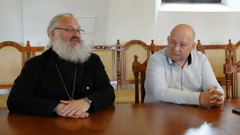 ПРОТОИЕРЕЙ ОЛЕГ АБРАМОВИЧ ПРИНЯЛ УЧАСТИЕ В МЕРОПРИЯТИИ, ПОСВЯЩЁННОМ СЕМЕЙНЫМ ЦЕННОСТЯМ В МУЗЕЕ-ЗАПОВЕДНИКЕ «НЕСВИЖ»