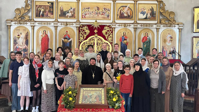 СПАСО-ВОЗНЕСЕНСКИЙ ХРАМ Г.КОПЫЛЯ ПОСЕТИЛА ПАЛОМНИЧЕСКАЯ ГРУППА ИЗ СВЯТО-ЕЛИСАВЕТИНСКОГО МОНАСТЫРЯ
