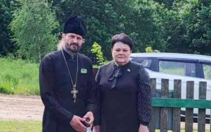 В АГ.СИНЯВКА КЛЕЦКОГО РАЙОНА ПОЗДРАВИЛИ С ПРАВОСЛАВНЫМИ ПРАЗДНИКАМИ ЛЮДЕЙ ЗОЛОТОГО ВОЗРАСТА И МНОГОДЕТНЫЕ СЕМЬИ