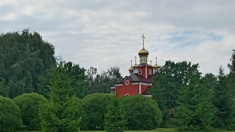 ПАЦИЕНТЫ РЕСПУБЛИКАНСКОЙ БОЛЬНИЦЫ СПЕЛЕОЛЕЧЕНИЯ ПОБЫВАЛИ В ВАРВАРИНСКОМ ПРИХОДЕ Г.СОЛИГОРСКА